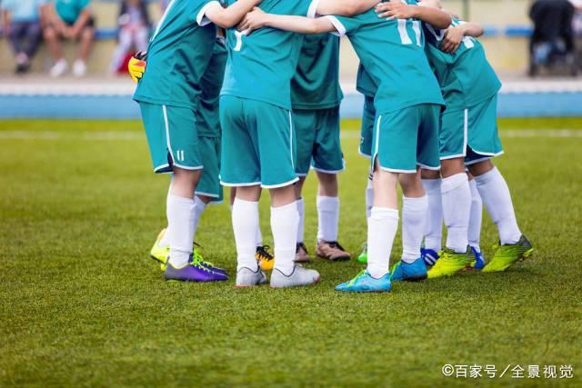 内维斯本场1射进1球+1关键传球 5长传4成功+4对抗3成功 获评8分