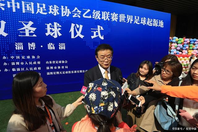 官方：中场克里斯蒂与伯恩茅斯续约三年至2029年
